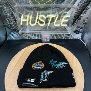 NEW ERA BLACK FLORIDA MARLINS CITY TRANSIT SPORTS KNIT